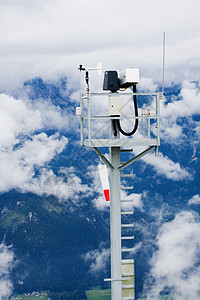 奥地利陶普利茨气象站天空岩石森林金属天气旅游建筑蓝色滑雪旅行图片