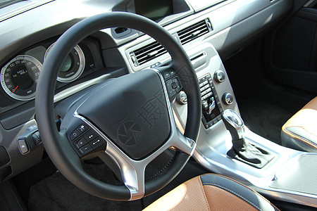 现代车内内部车辆皮革灰色金属座位方向盘纽扣挡风玻璃汽车驾驶背景图片