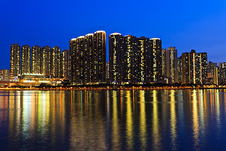香港人口拥挤的城市摩天大楼日落办公室工作地标建筑学游客玻璃旅行商业图片