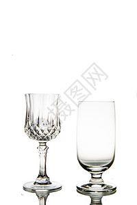 清空葡萄酒杯 白底隔离反射黑色烧杯杯子液体餐具酒精白色高脚杯玻璃图片