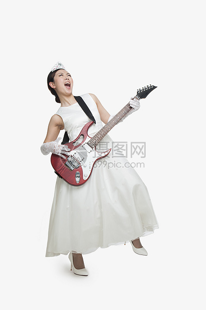 公主与摇滚吉他歌唱图片