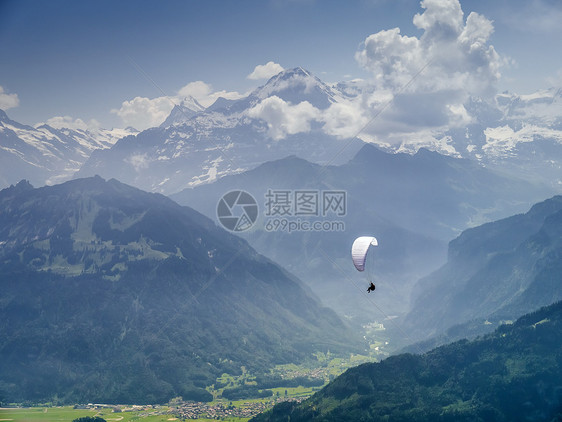 滑翔伞旅行飞行天空活动降落伞空气乐趣风景山脉跳伞图片