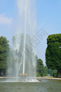 德国汉诺威 赫伦豪华花园的大喷泉活力水池池塘溪流地标海浪流动旅行风格液体图片