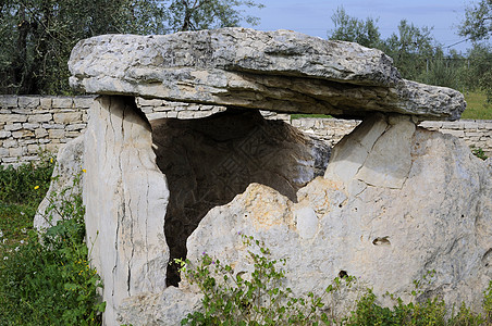 比谢列 普利亚 意大利地方地点巨石石头文化人类纪念碑宗教埋葬白色图片
