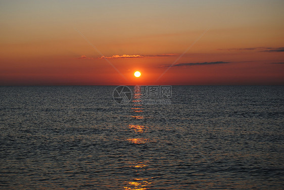 日落太阳海滩红色天空海岸海洋图片