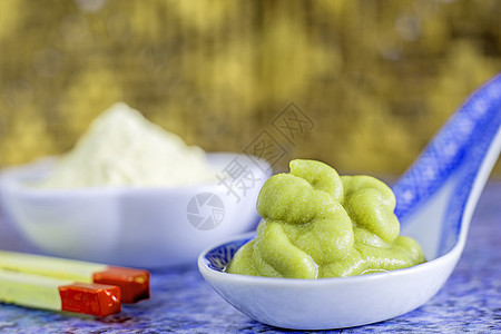 Wasabi 马铃薯粉末调味品勺子地面香料寿司绿色辣根图片