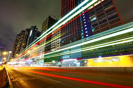 夜间交通路线景观行人运输隧道通道城市建筑学踪迹办公室住宅图片