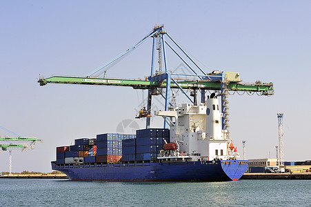 将集装箱运至Quy海洋运输油船码头贸易马赛衬垫起重机进口加载图片