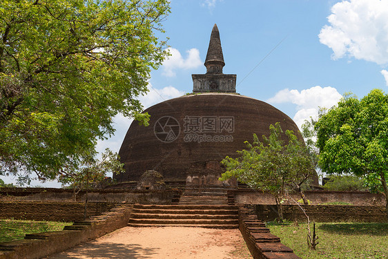 斯里兰卡波隆纳鲁瓦佛教徒stupa天空宗教岩石遗产旅行考古学寺庙废墟历史性崇拜图片