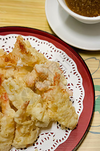 日本料理美食食物油炸海鲜盘子图片