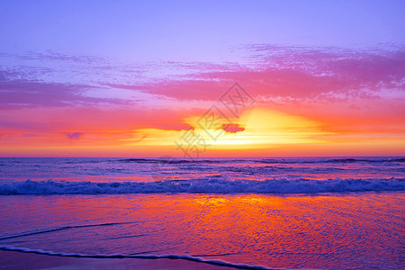 令人难以置信的日落 在葡萄牙西海岸波浪海洋太阳风景海滩图片