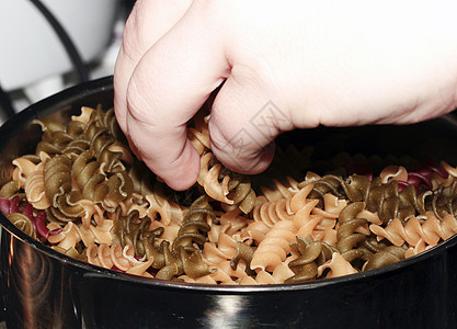 面食金子文化烹饪螺旋贝壳三色螺丝美食面条意大利语图片