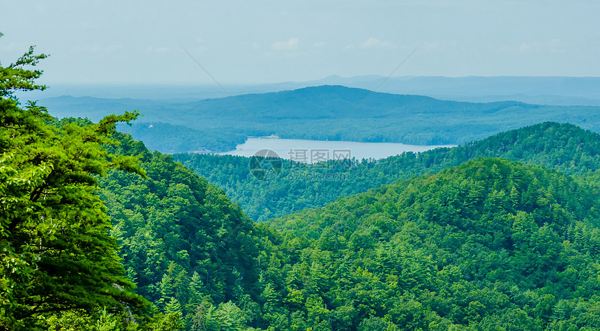 南卡罗来纳湖北州山森林全景远足岩石太阳树木风景峡谷丘陵湖泊图片