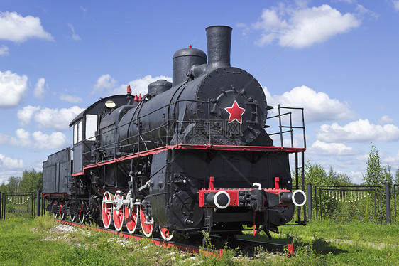 上世纪20年代典型的俄罗斯火车机车图片