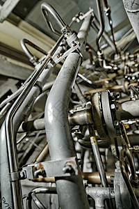 大型工业发电机的闭合机械重负液压机器活力电压发电燃料工厂引擎图片