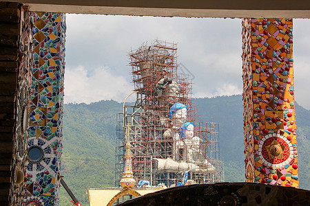 新的布泽新雕像文化艺术佛教徒平衡古董精神寺庙雕塑旅行石头图片