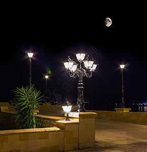 晚上在Hughada的Quay度假村街道夜生活海滩反射海岸线建筑码头海洋城市旅行图片