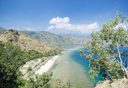 东提摩的迪利附近海滩和海岸热带风景情调假期游客旅行旅游异国天堂图片