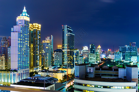 夜间曼谷天线商业公寓风景天空摩天大楼市中心办公室办公楼高楼建筑图片