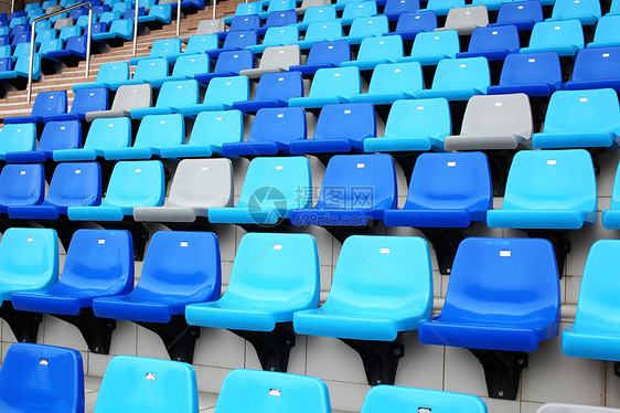 体育场观众席运动座位蓝色会场塑料竞技场空白楼梯运动场观众图片
