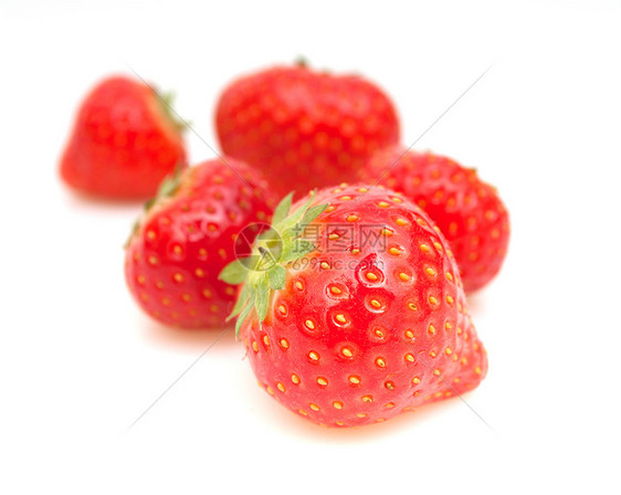 草莓浆果食物水果白色红色图片