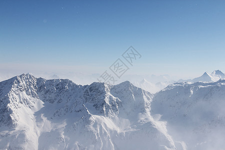 山峰峰高山旅行阳光环境滑雪季节假期首脑日出天气图片