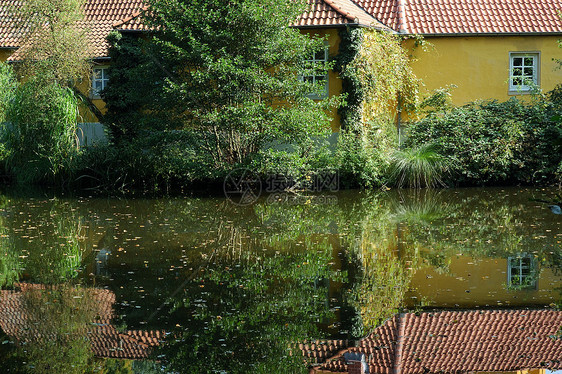 霍特斯图肯布洛克城堡池塘动态反射观光心电图旅游图片