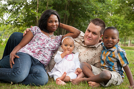 多文化多元文化幸福家庭图片