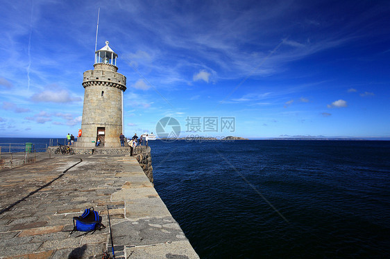 格恩西圣彼得港景观日落建筑学港口海岸线游艇旅游天空码头海景图片