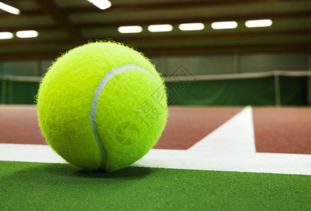 网球场上的网球选择性白色焦点法庭竞赛边缘竞技个人运动健身图片