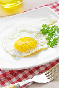 煎蛋烹饪木头饮食油炸香菜健康蛋黄营养厨房服务图片