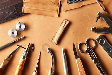 皮革工艺工具维修工作产品制造业剪刀皮艺手工业者做工皮匠作坊图片