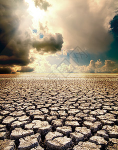 全球变暖全球升温土壤荒野沙漠太阳光线闪电温度气候地球戏剧性灾难图片