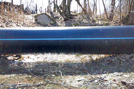 管道塑料木头传播运输技术商业燃料树干环境生态图片