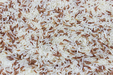 红米饭和白米饭图片
