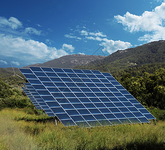农村太阳能电池板收集器公司背景图片