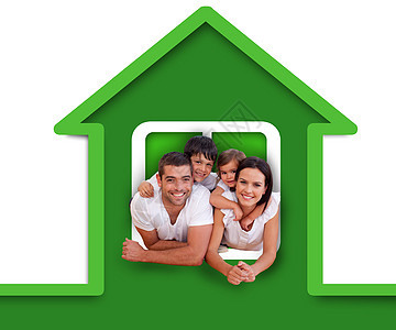 在绿屋插图中微笑的家族图片