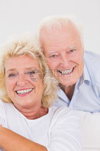 近距离的一对老夫妇肖像图片