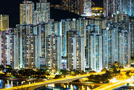 香港市中心楼群拥挤建筑学天线公寓蓝色土地住宅财产民众城市天空图片
