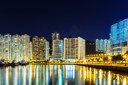 夜里在香港沙丁景观天际建筑城市民众住房房屋公寓住宅居所图片