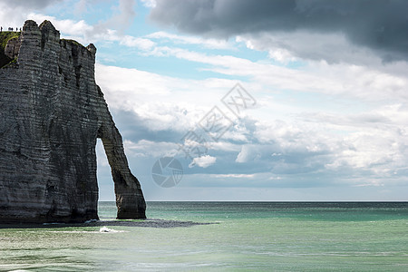 法国北岸沿岸地区晴天暴风云海滩土地岩石石头荒野卵石假期长廊图片