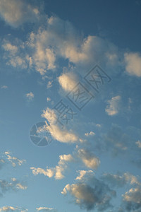 云云天空阳光电脑绿地草地绿色多云草原蓝色场地农村图片