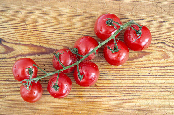 番茄醋饮食营养蔬菜沙拉食物午餐水果木板红色绿色图片