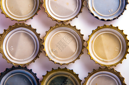 啤酒瓶盖开场白气体宏观酒精瓶子液体皇冠酒吧渲染帽子图片