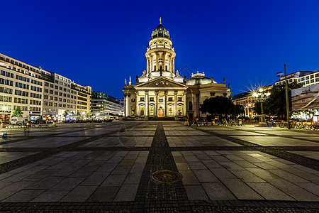 赫尔姆柏林夜间宪兵广场德意志大教堂 日尔姆图片