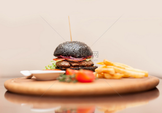 黑汉堡包加乌贼墨汉堡包子面包橙子洋葱美食牛肉饮食营养种子图片