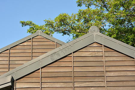 建筑物木制屋顶图片