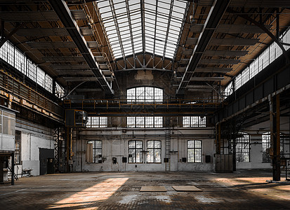 旧工厂的工业内地制造业仓库瓷砖地面黑色房间房子城市车库金属图片