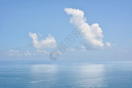 海面上空的云层天空地平线波纹云景海浪天堂气象海景气候环境图片