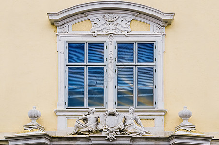 窗户雕像宿舍住宅窗框艺术平光房子框架历史建筑图片